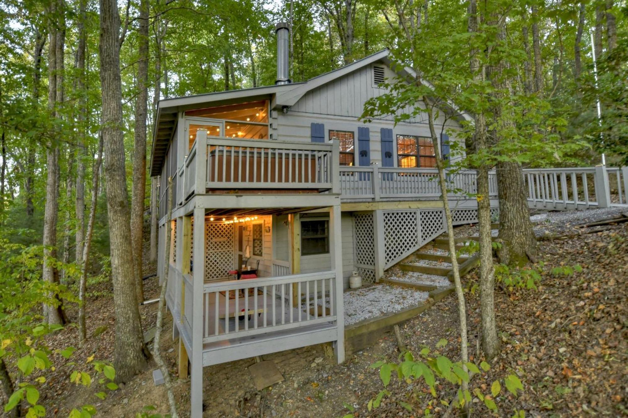 Hygge Haus Rustic Charm Cozy Beds And A Serene Location Ellijay Exterior foto