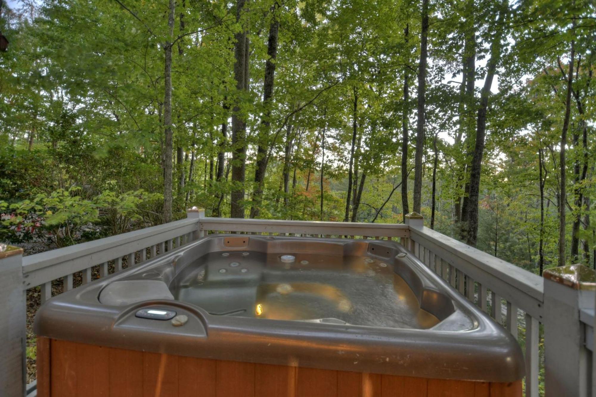 Hygge Haus Rustic Charm Cozy Beds And A Serene Location Ellijay Exterior foto
