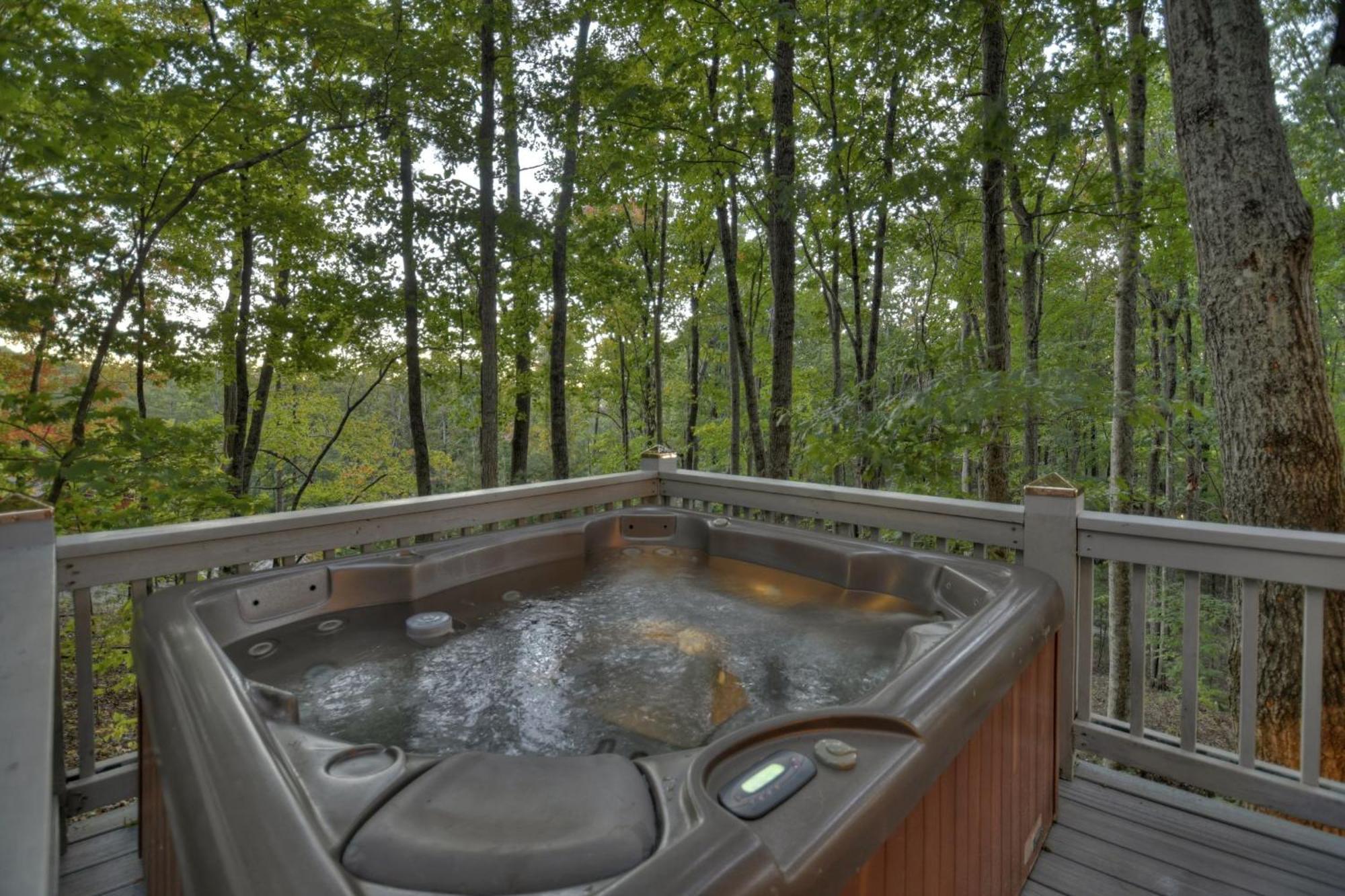 Hygge Haus Rustic Charm Cozy Beds And A Serene Location Ellijay Exterior foto