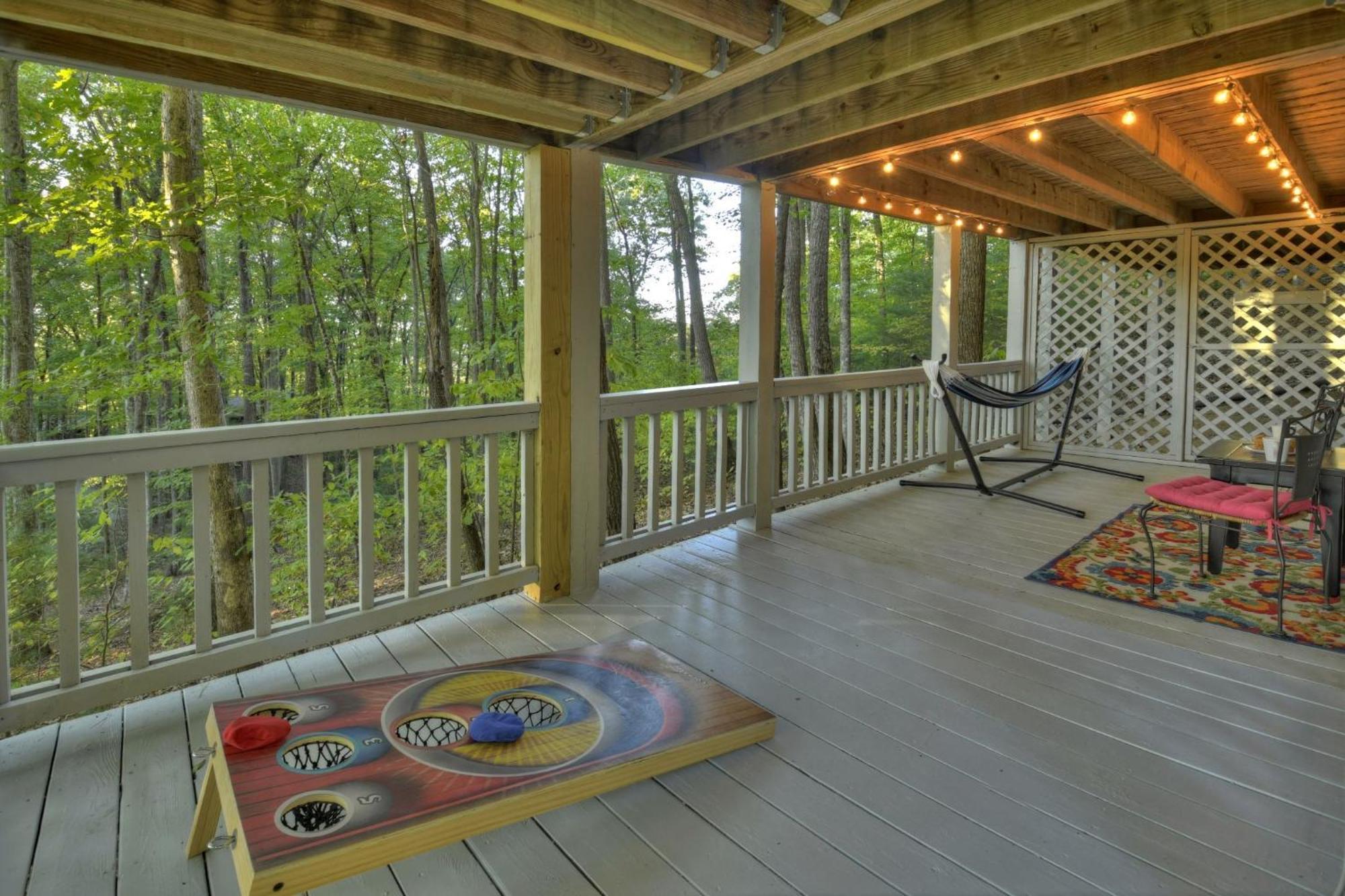 Hygge Haus Rustic Charm Cozy Beds And A Serene Location Ellijay Exterior foto